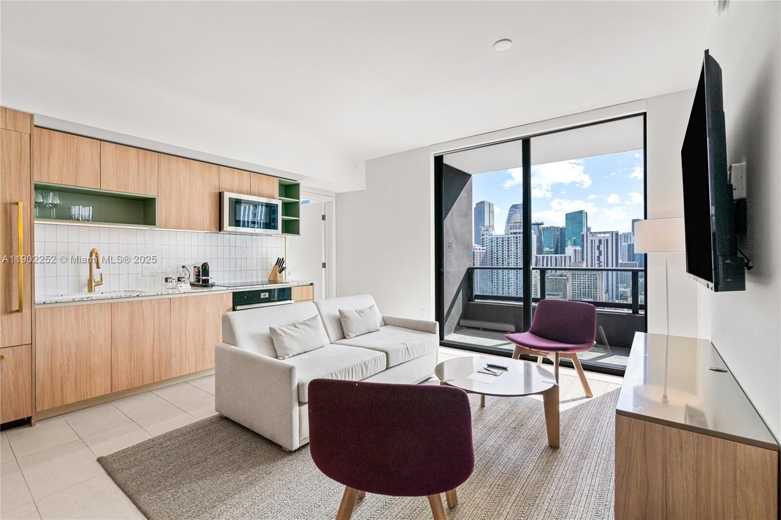 Property Photo: 159 NE 6th St 2405 FL 33132