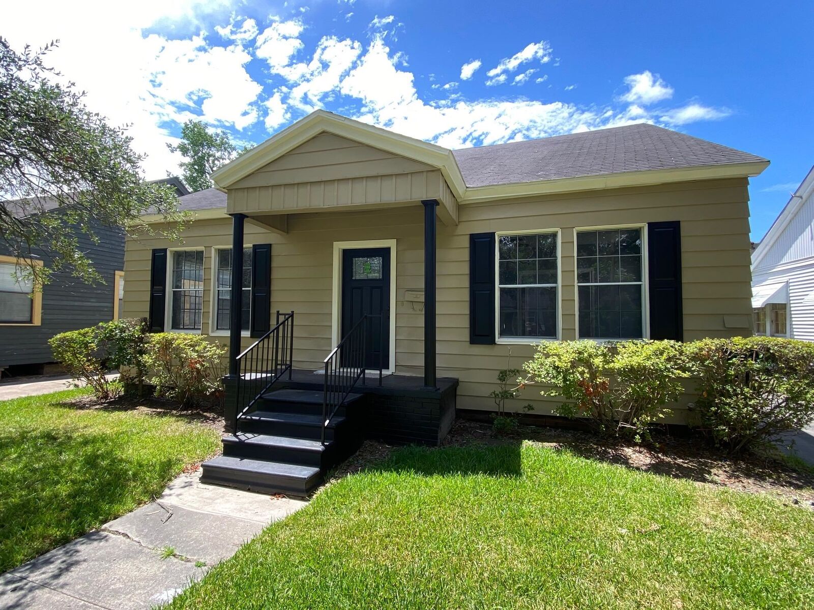 Property Photo:  2243 Long St.  TX 77701 