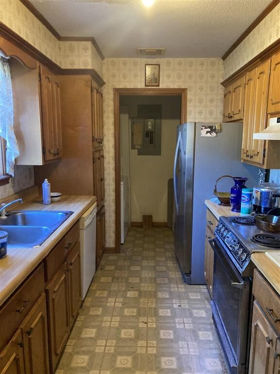 Property Photo:  106 Summerwood Drive  LA 70663 