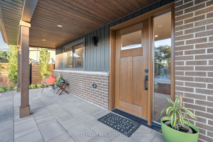 Property Photo:  238 Slater Crescent  ON L6K 2C8 