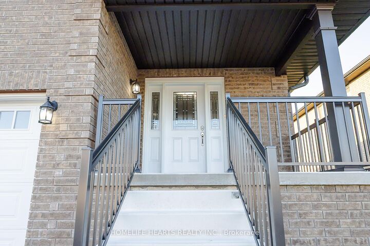 Property Photo: 32 Maryann Lane ON K0L 2V0