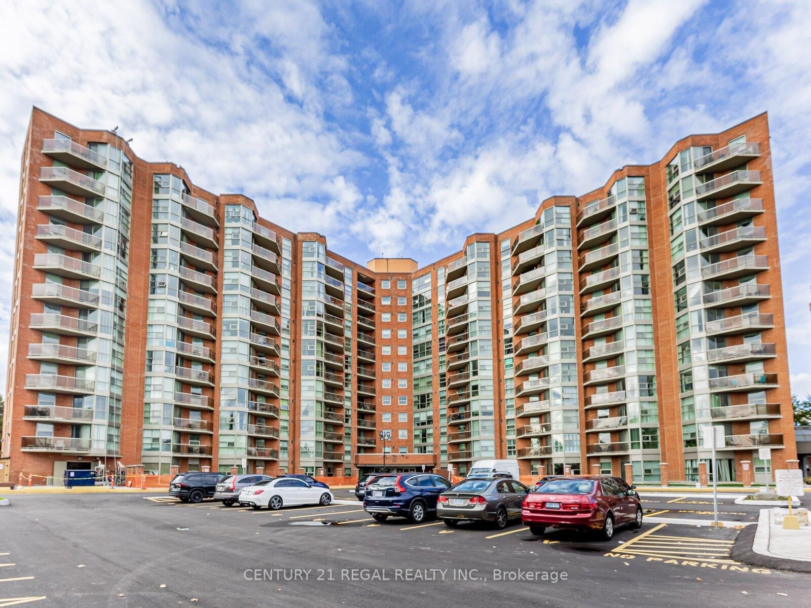 Property Photo:  20 Dean Park Road 601  ON M1B 3G9