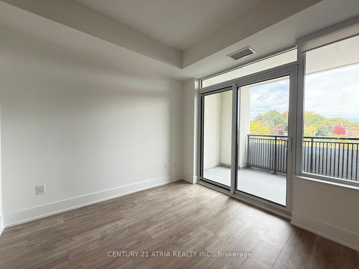 Photo de la propriété:  259 The Kingsway N/A 411  ON M9A 0G2 