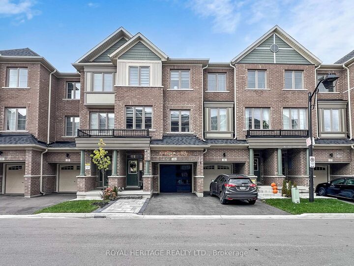 Photo de la propriété:  24 Waterside Way  ON L1N 0N1 