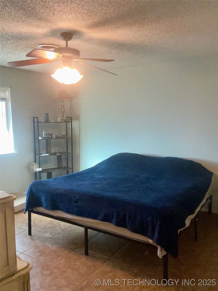 Property Photo:  108412 S 4720 Road  OK 74948 