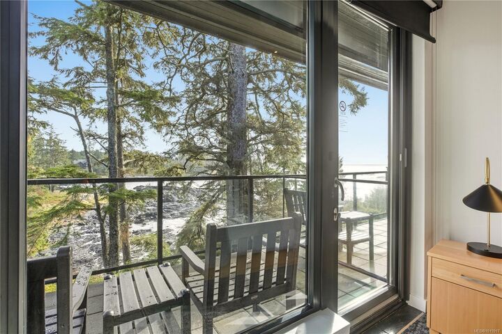 Property Photo: 596 Marine Dr #302 BC V0R 3A0