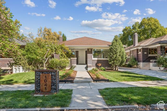 Property Photo: 1041 E Yale Ave S UT 84105