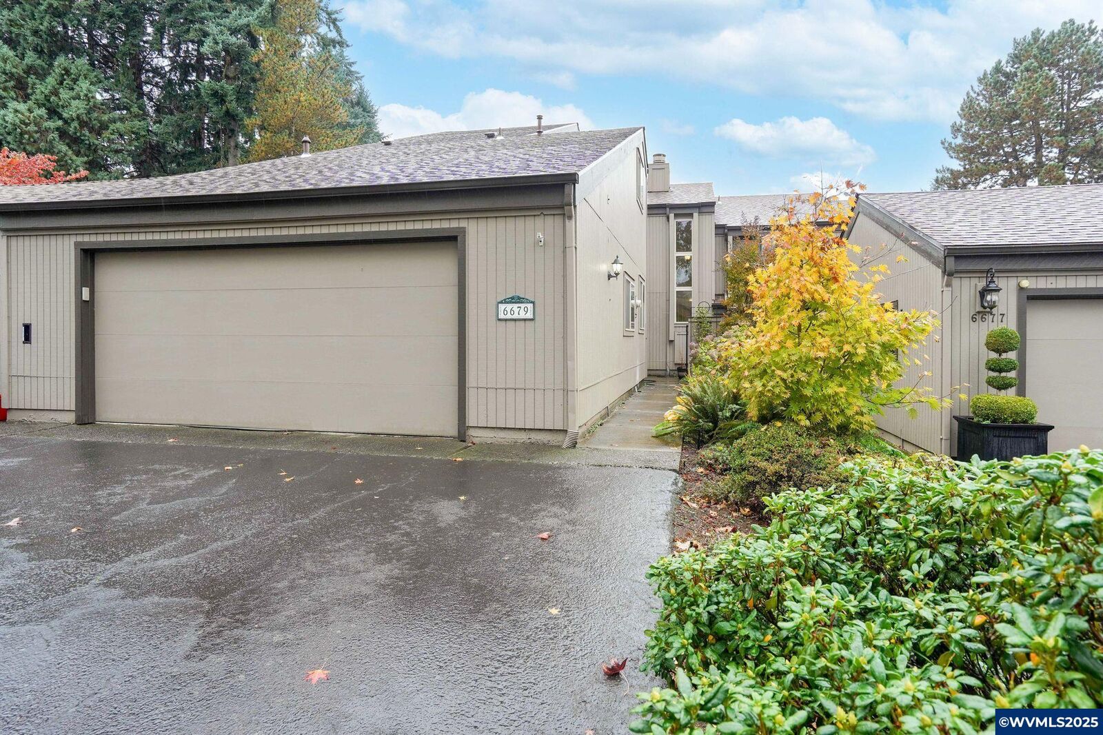 Property Photo:  6679 Huntington Cir SE  OR 97306