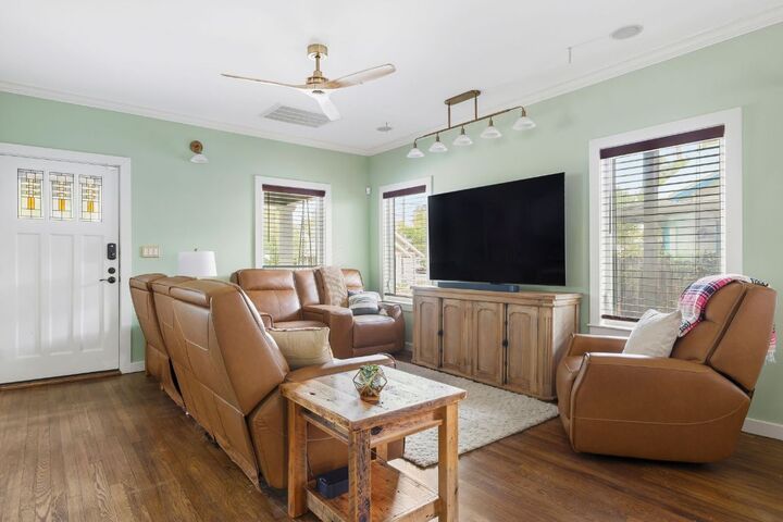 Property Photo: 1003 Blanco Street TX 78703