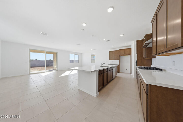 Property Photo:  643 W Riparian Drive  AZ 85140 