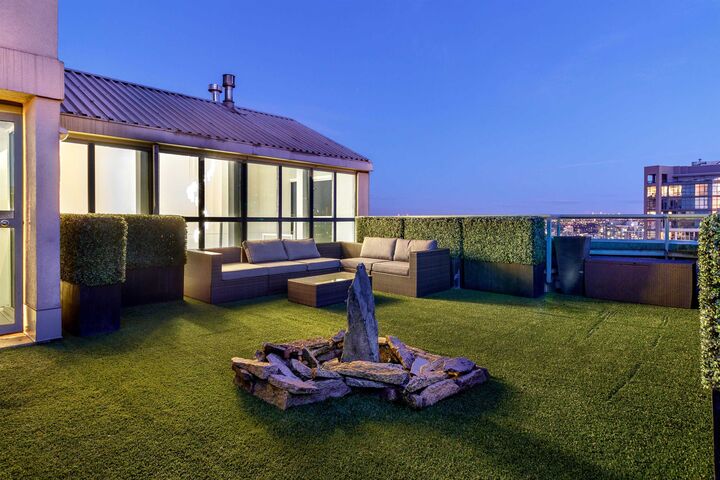 Property Photo:  1188 Howe Street 2801  BC V6Z 2S8