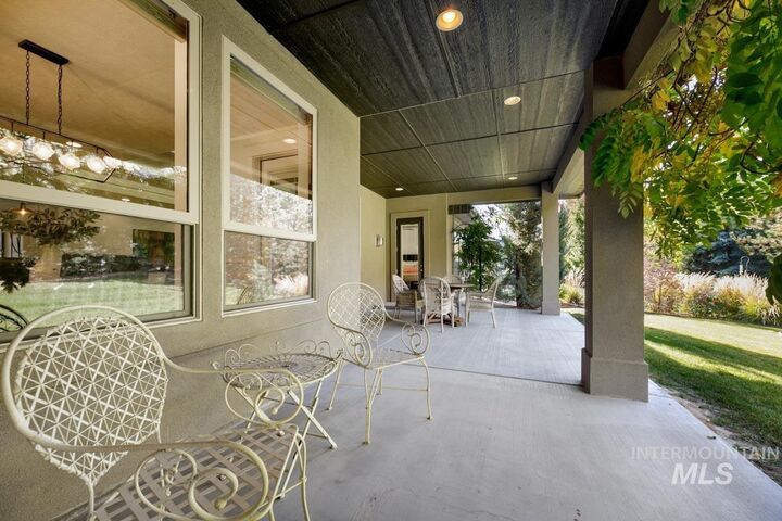 Property Photo: 1833 N Monterossa ID 83616