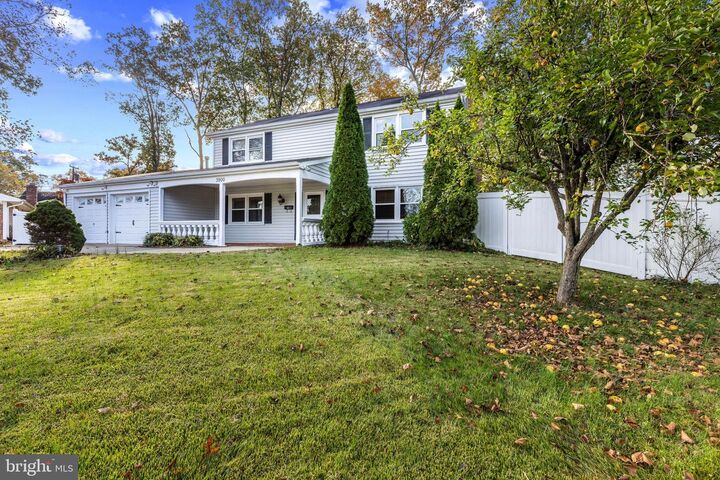 Property Photo:  3900 Corbin Place  MD 20715