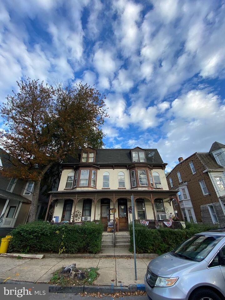 129 Hamilton Avenue  York PA 17401 photo