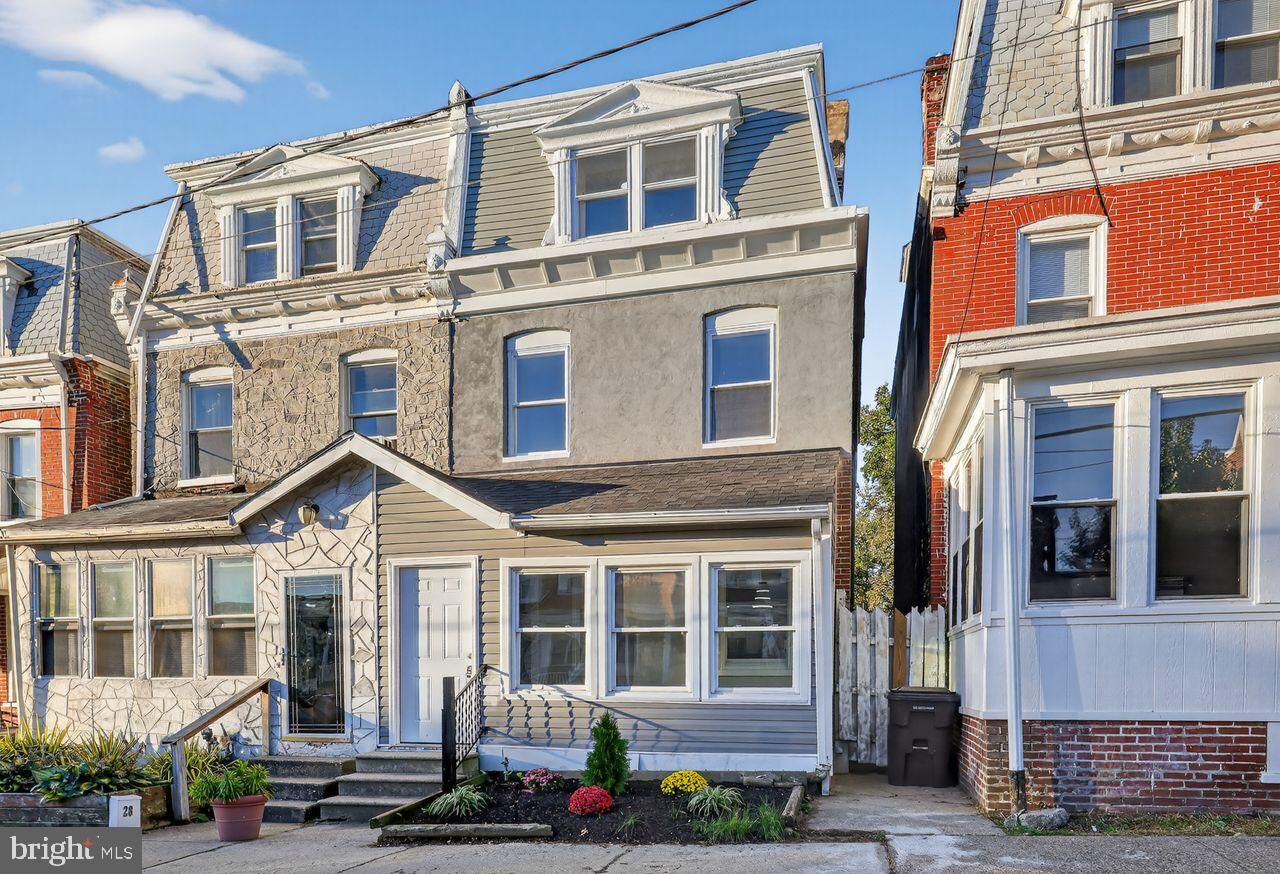 Property Photo:  26 E 24th Street  DE 19802