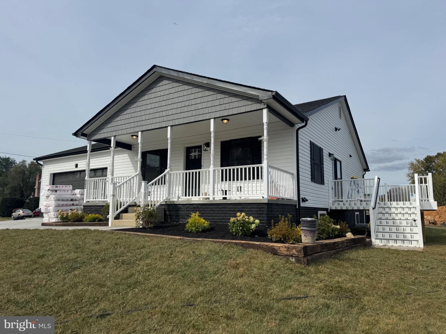 Property Photo:  602 W Spring Street  VA 22664