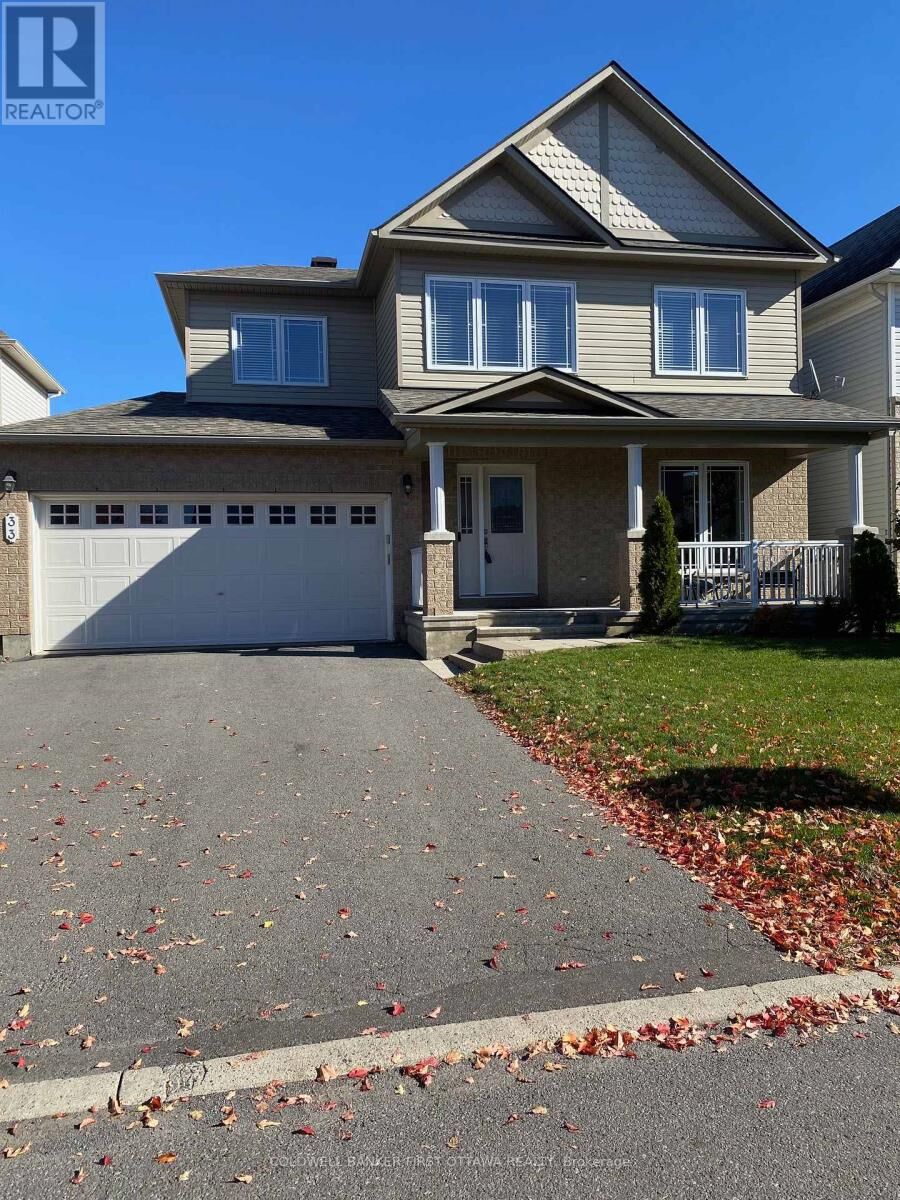 Property Photo: 33 St Alexi Walk East ON K4A 0H2
