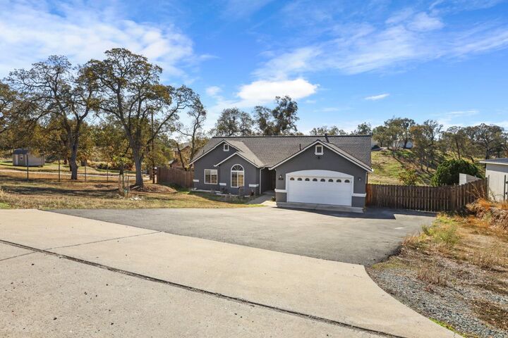 Property Photo: 3526 Antonovich Road CA 95252