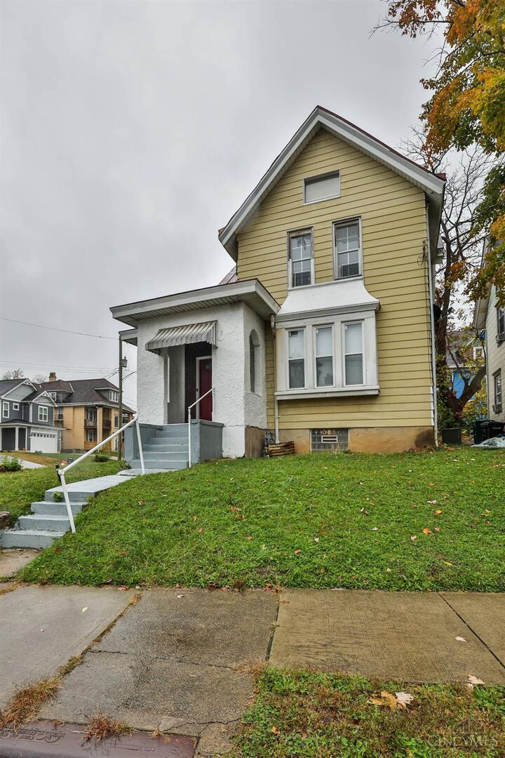 Property Photo: 3144 Durrell Avenue OH 45207