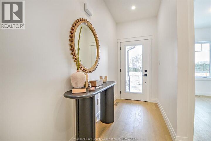 Property Photo:  10 Mulberry Court  ON N9V 1N3 