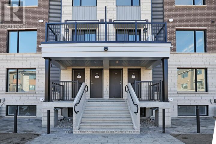 Property Photo:  937 Creekway Private  ON K2T 0S9