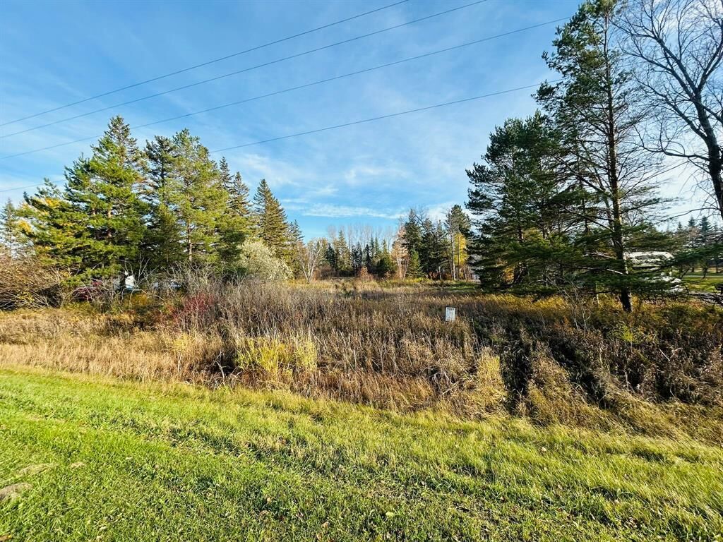 Property Photo:  5069 Rebeck Road  MB R1C 0C9 