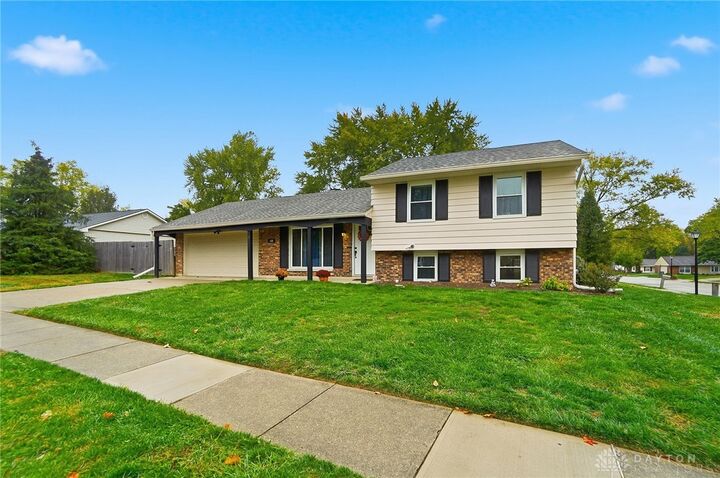 Property Photo:  100 Cedar Hill Lane  OH 45066 