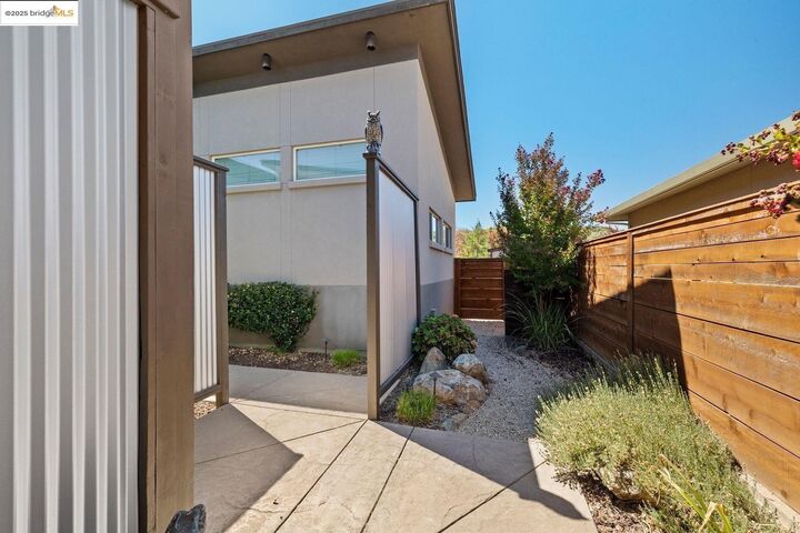 Property Photo:  18972 Old Bridge Rd  CA 95327 