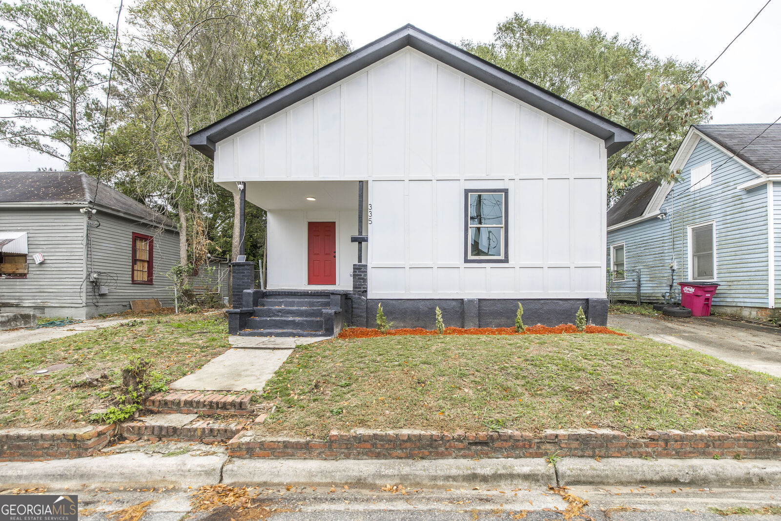 Property Photo: 335 Lincoln Avenue GA 31201