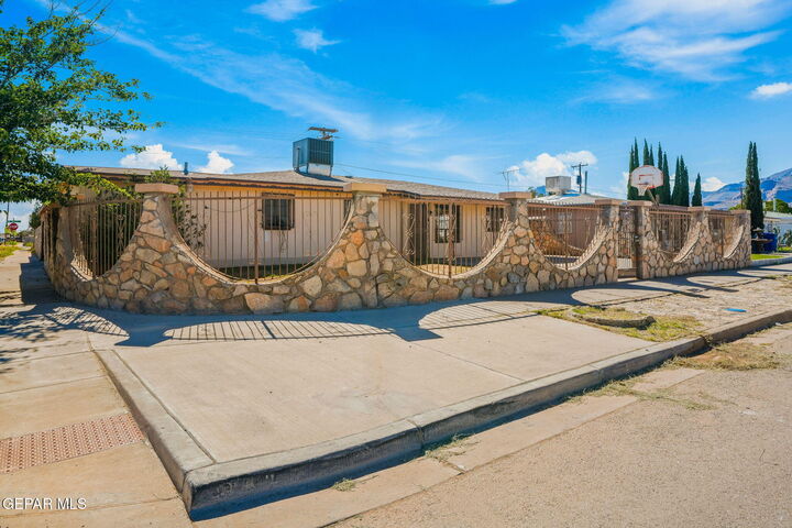 Property Photo:  5324 Capistrano Drive  TX 79924 