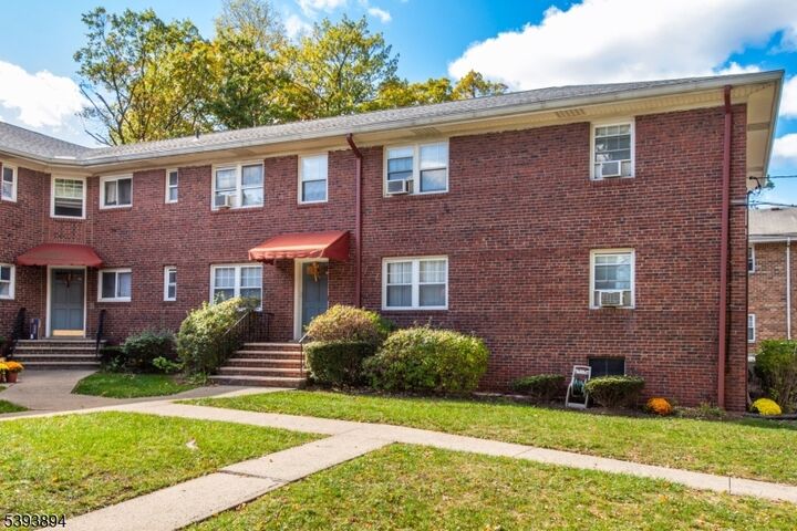 Property Photo:  152 Belleville Ave 1  NJ 07003