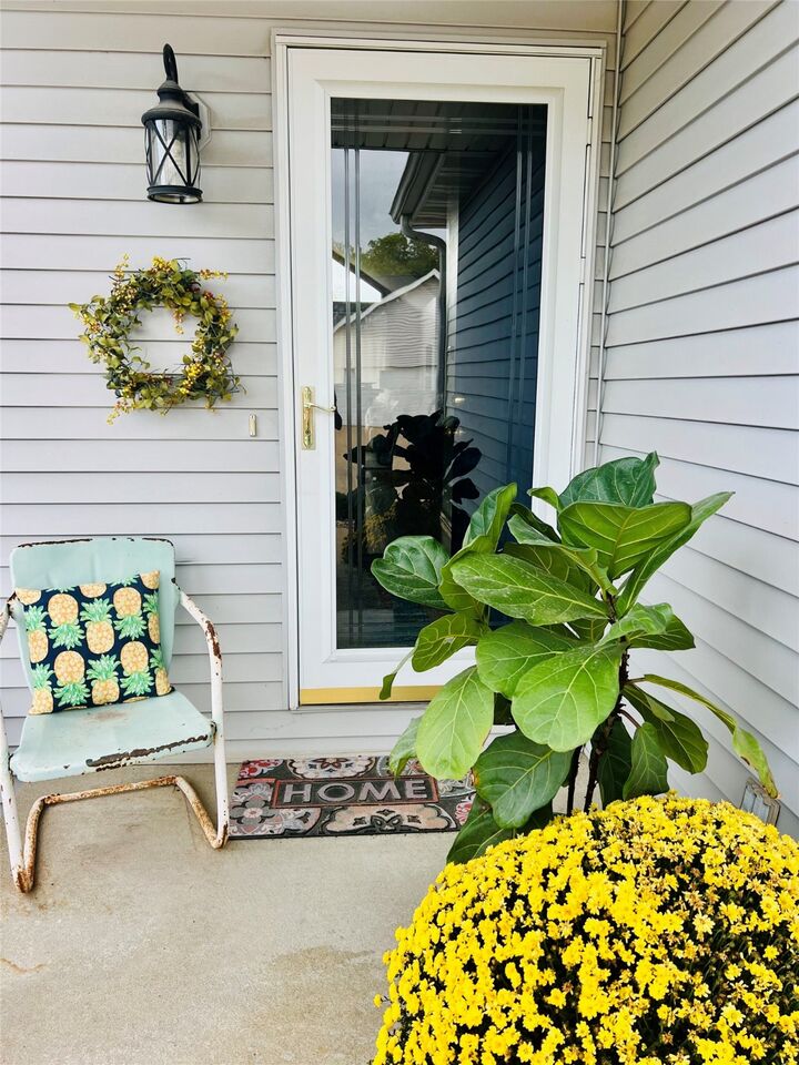 Property Photo: 2304 Bos Landen Drive 2 IA 50219