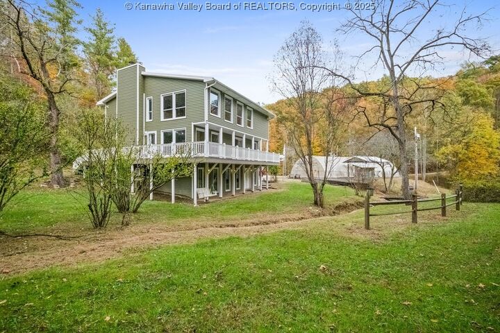 2105 Lee Creek Road  Culloden WV 25510 photo