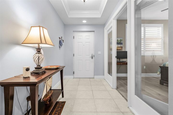 Property Photo:  3333 Sunset Key Circle 103  FL 33955 