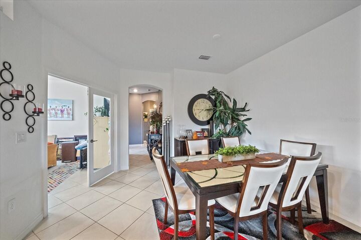 Property Photo:  2016 Bonito Way  FL 33953 