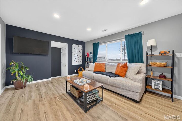 Property Photo:  24126 Kelling Lane  MO 63383 