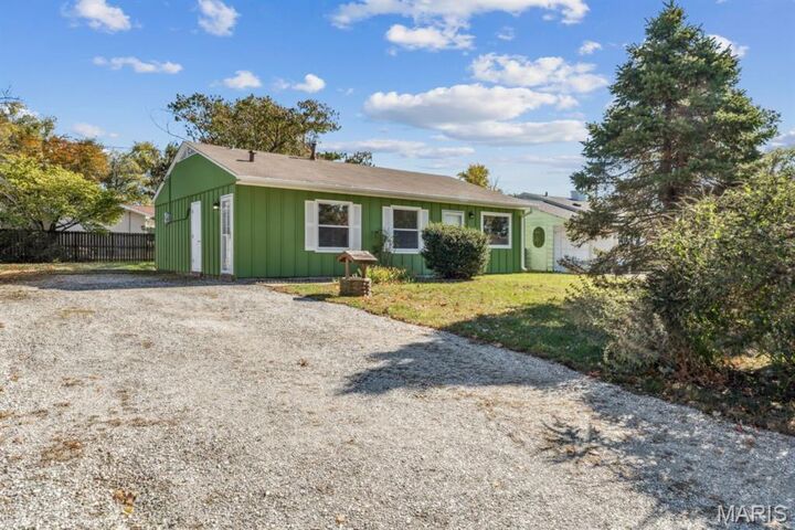 Property Photo: 7 Belmont Dr Drive MO 63376