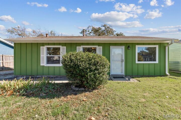 Property Photo:  7 Belmont Drive  MO 63376 