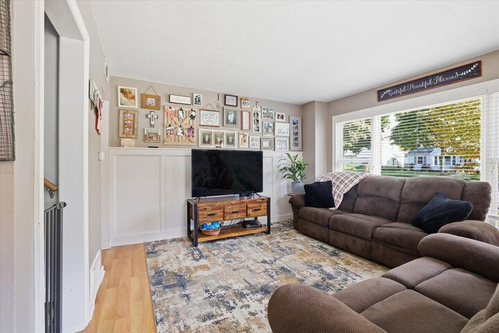 Property Photo: 2801 N 87th St WI 53222