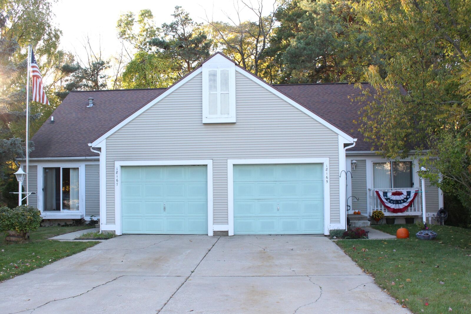 Property Photo:  18165 Mohawk Drive  MI 49456