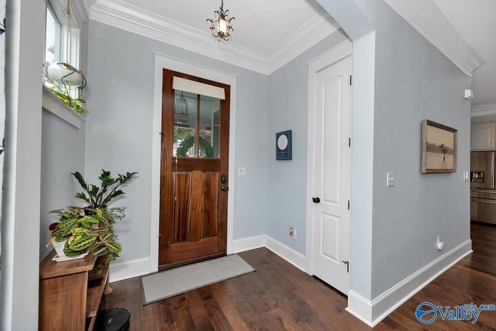 Property Photo:  6 Devonshire Street  AL 35806