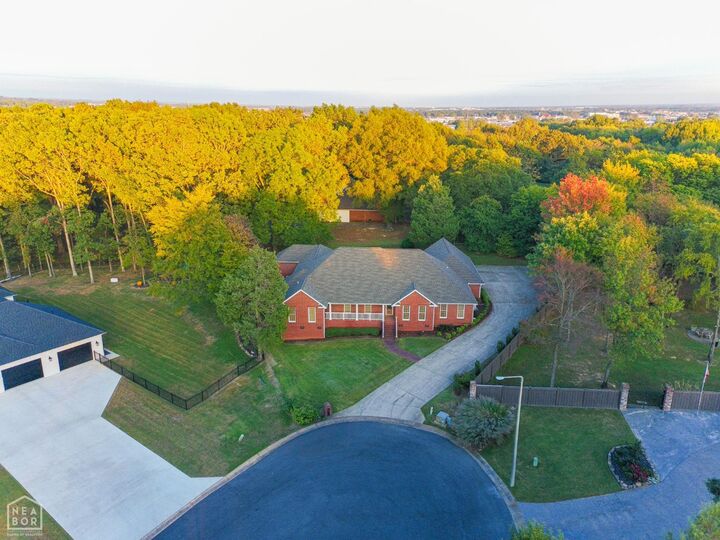 Property Photo: 1304 Leominster AR 72401