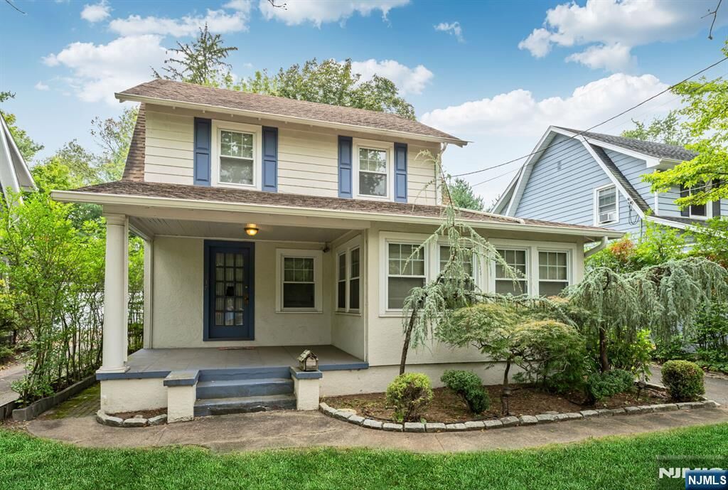 Property Photo:  237 Goffle Road  NJ 07450