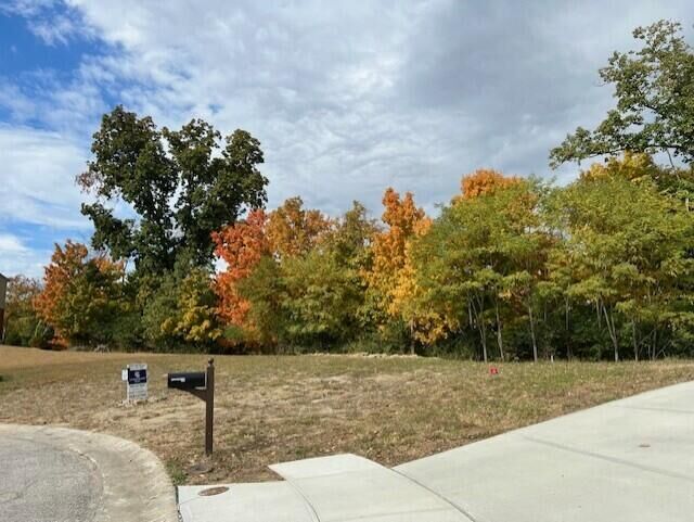 Property Photo:  1443 Shirepeak Way  KY 41051