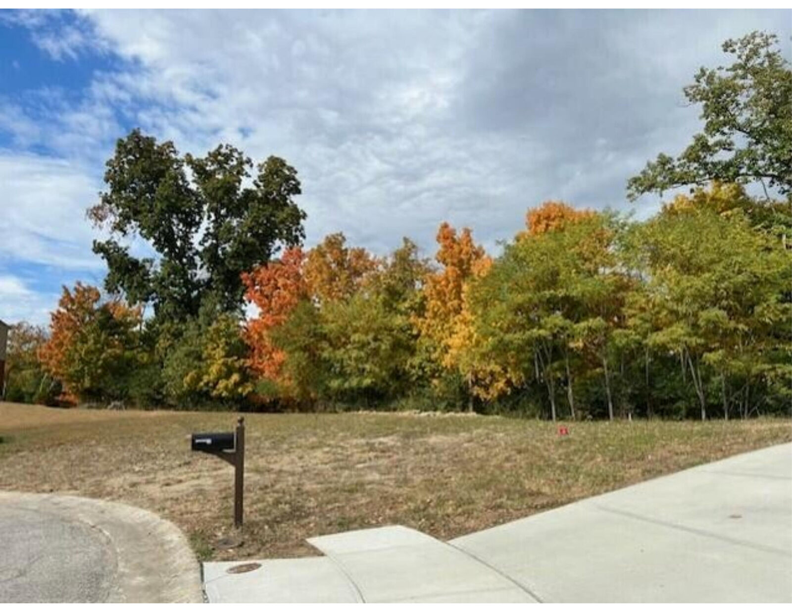 Property Photo: 1443 Shirepeak Way KY 41051