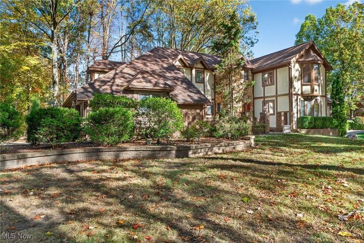 Property Photo: 1585 Kent Street OH 44240