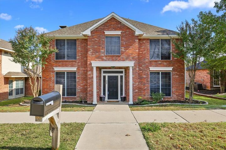 Property Photo:  966 Camden Drive  TX 75067 