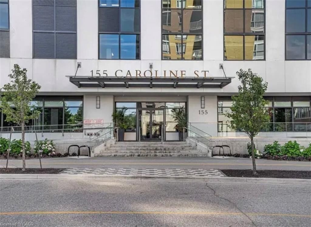 Property Photo:  155 Caroline Street S 405  ON N2L 0J8
