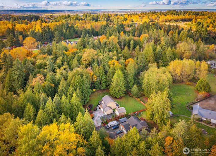 Property Photo:  10109  56th Street SE  WA 98290