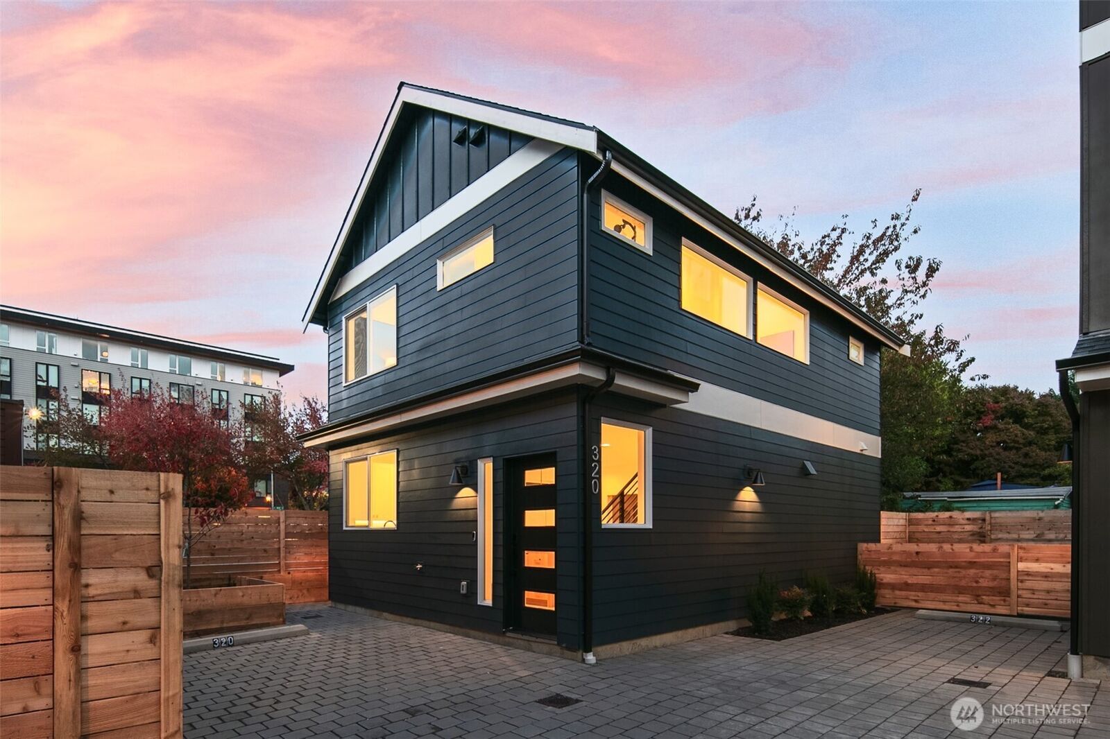 Property Photo:  320 N 84th Street  WA 98103